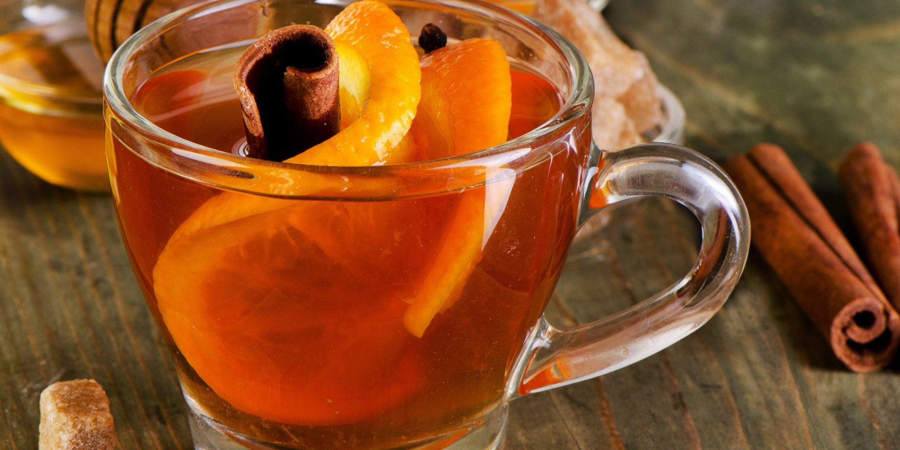 Чай з корицею