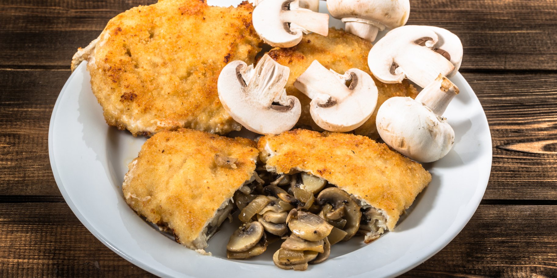 Куриная грудка с грибами