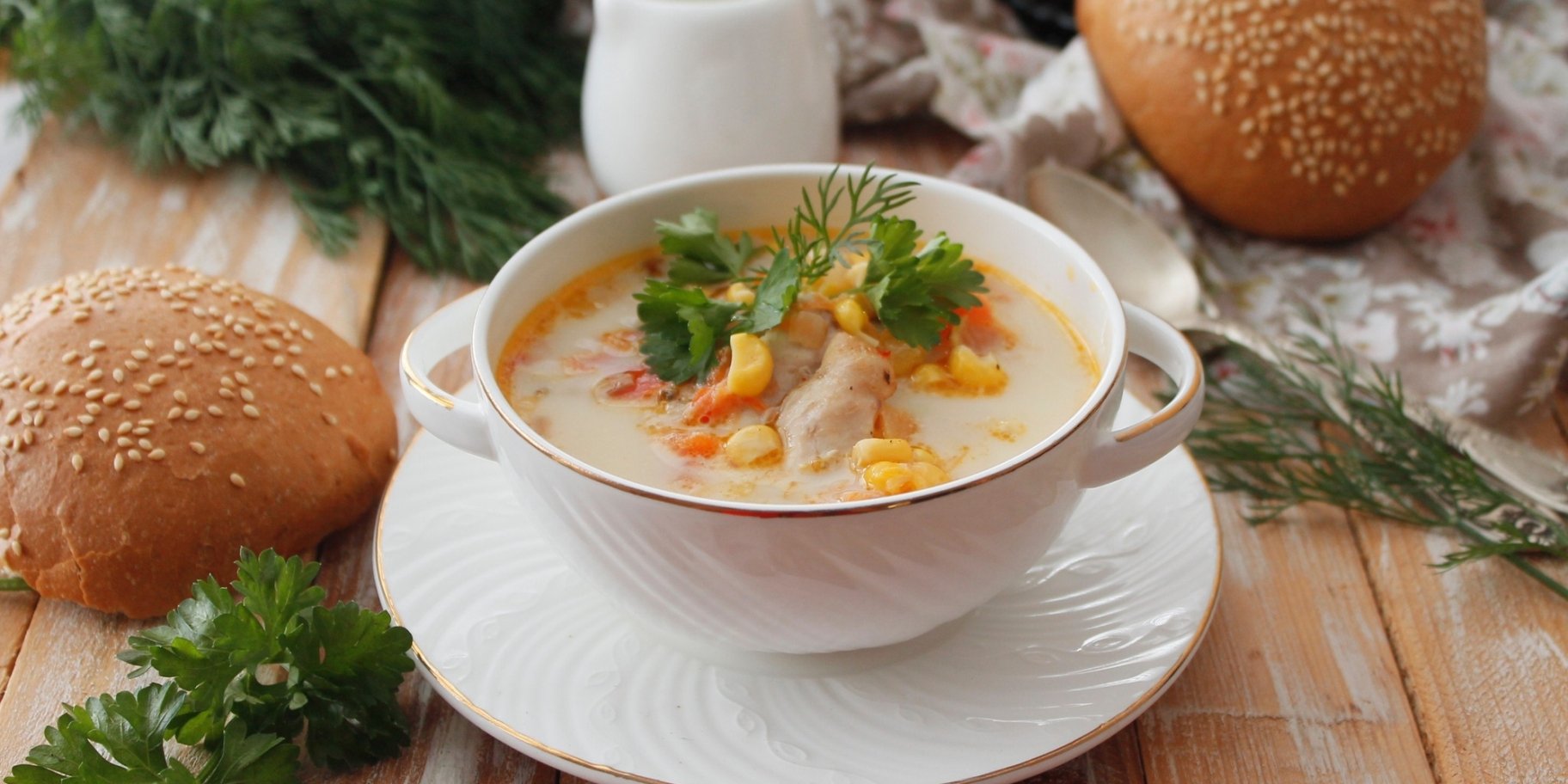 Чаудер з курки та кукурудзи