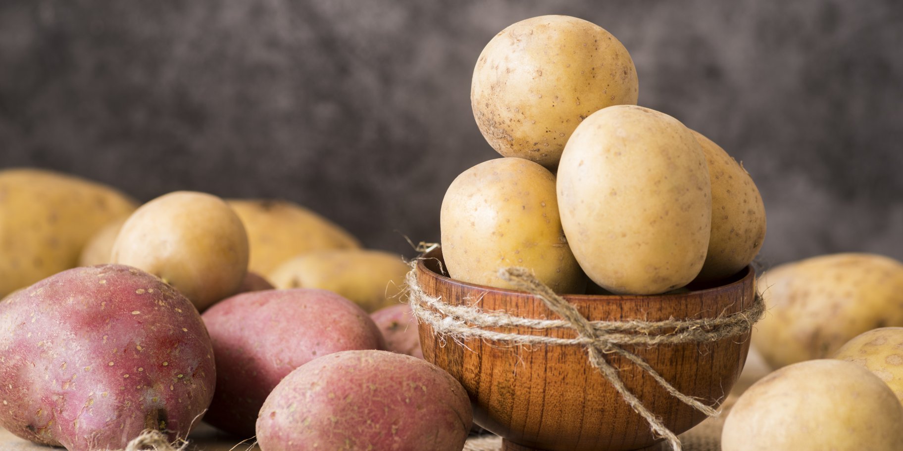 Картопля в мисці