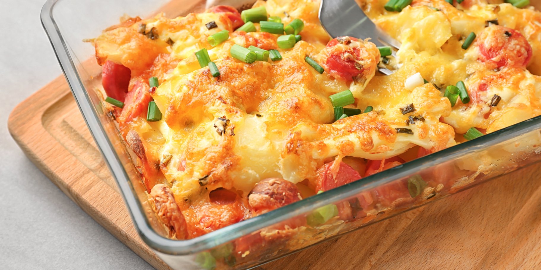 Запеканка с охотничьими колбасками