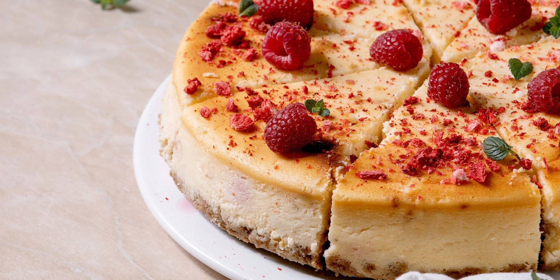 Літній сирний пиріг з ягодами