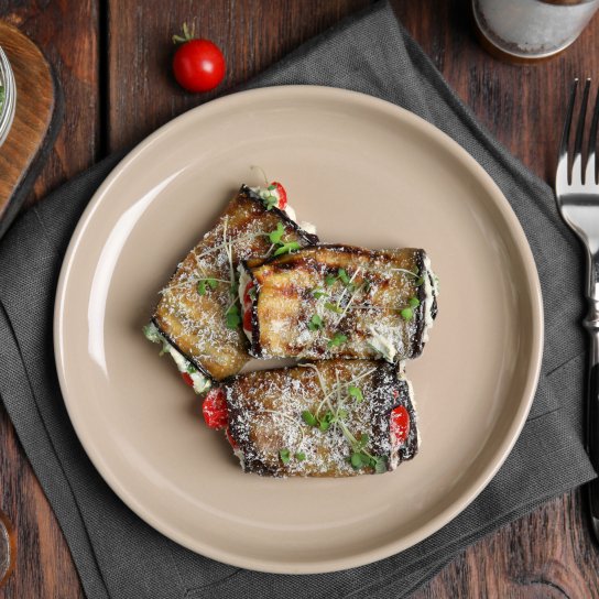 Баклажанові рулетики з тофу