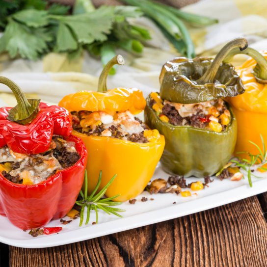 Фаршировані мʼясом перці