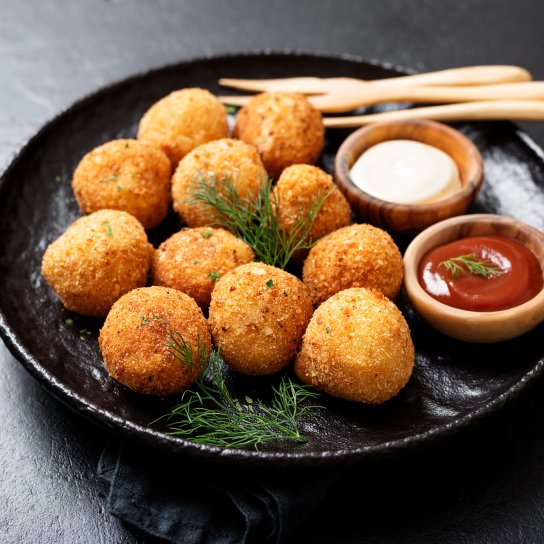 Картопляні кульки з тунцем та сиром