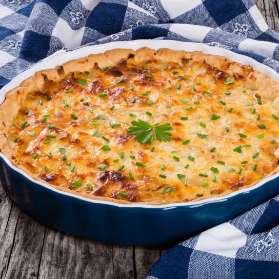 Тарт із цибулею та сиром