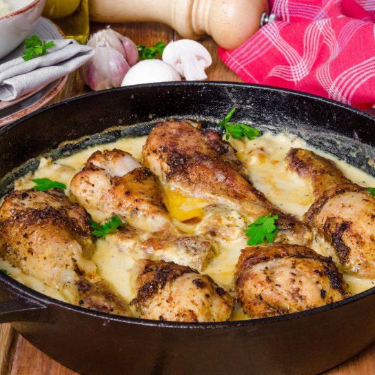 Курячі ніжки під сиром