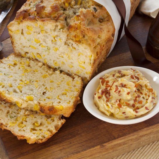 Сирно-кукурудзяний хліб на пиві