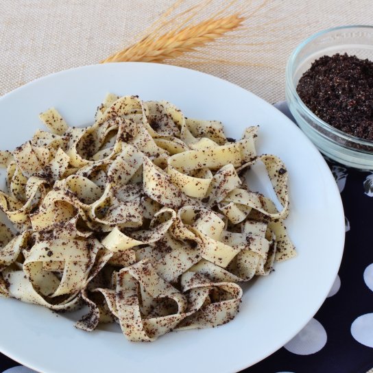 Локшина з маком