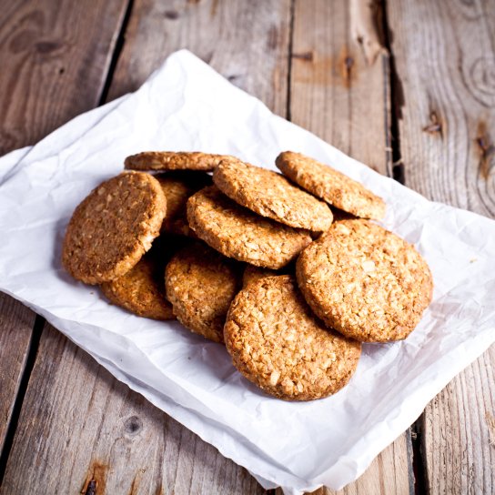 Домашнє хрустке вівсяне печиво