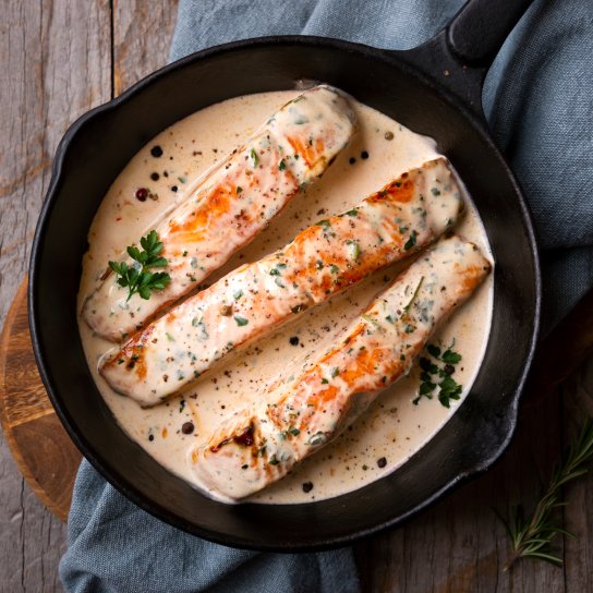 Форель у вершковому соусі