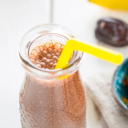 Напій з фініками