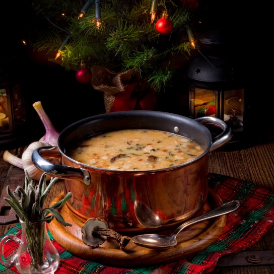 грибний різдвяний суп