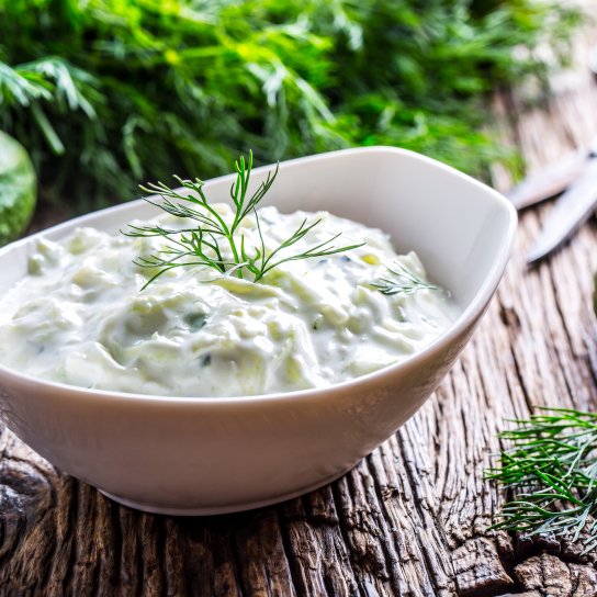 Соус дзадзики с ветчиной