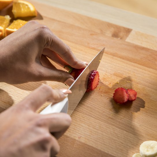 Як тримати ніж при нарізанні