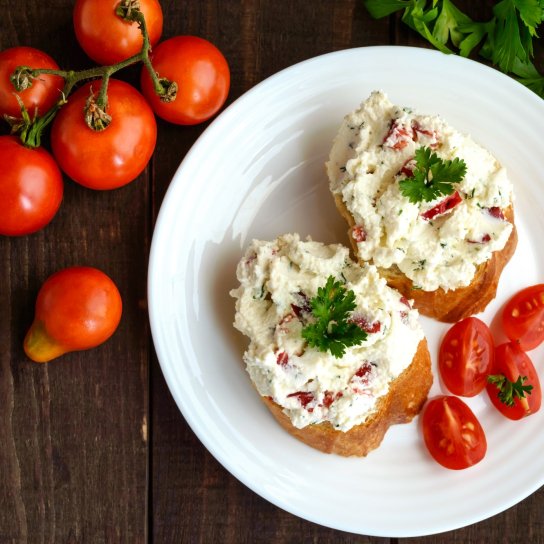 Паштет из брынзы с зеленью