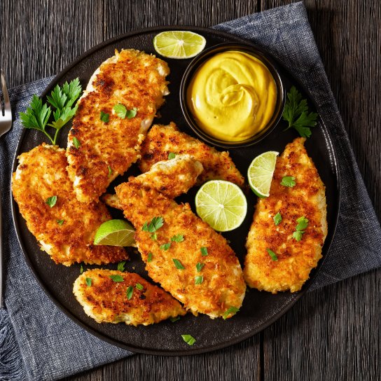 Куряче стегно у сирному клярі