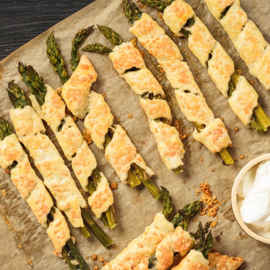 Спаржа в листковому тісті