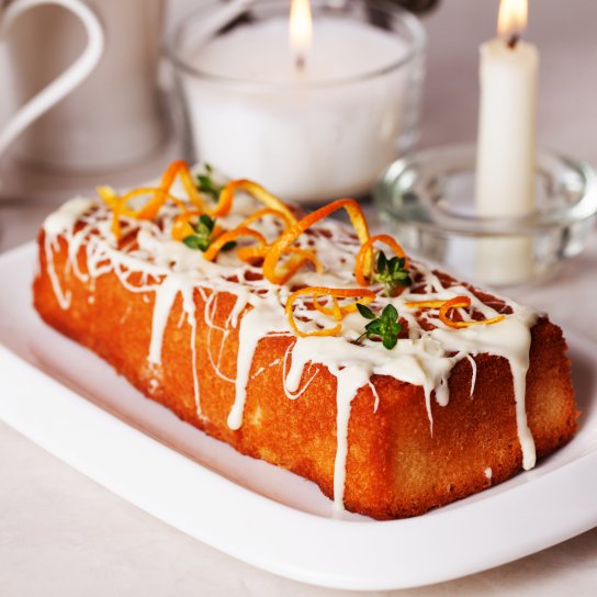 Кекс з поленти з глазур’ю