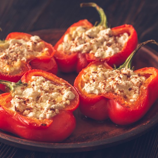 Фарширований перець з бринзою