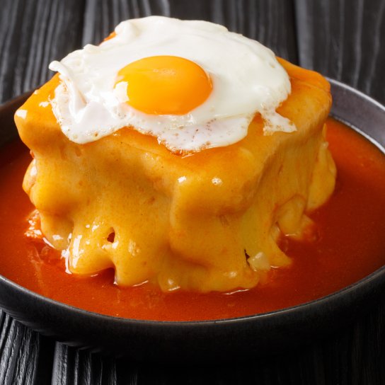 Франчесинья з пивом, вином та віскі