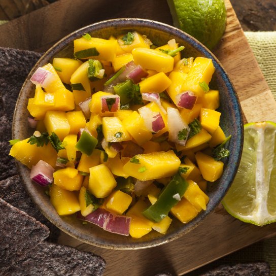 ананас з овочами