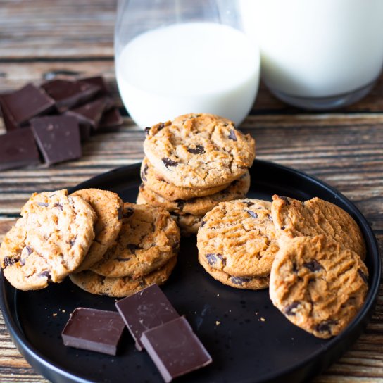 Печиво на йогурті із шоколадом