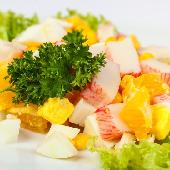 салат з крабовими паличками