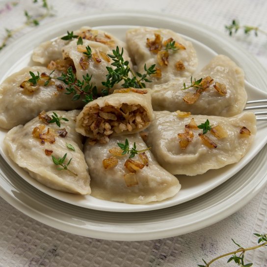 Вареники с гречкой и грибами