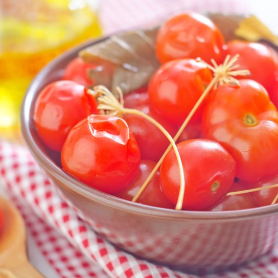 Мариновані чері з виноградом