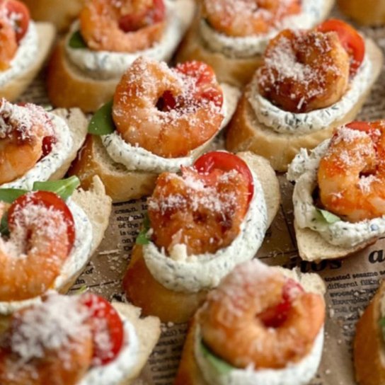 Брускети з креветками