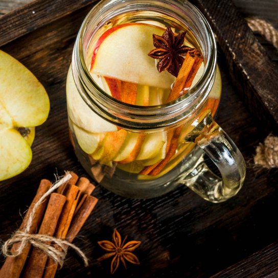 Яблочно-грушевый напиток с цитрусами