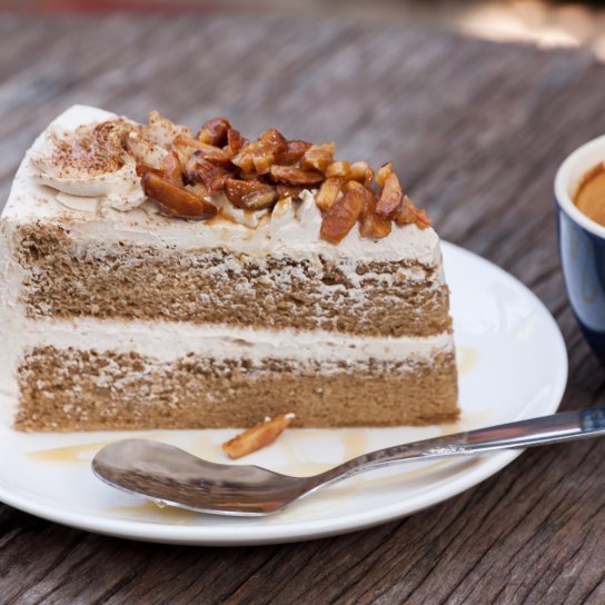 Кавово-горіховий торт рецепт