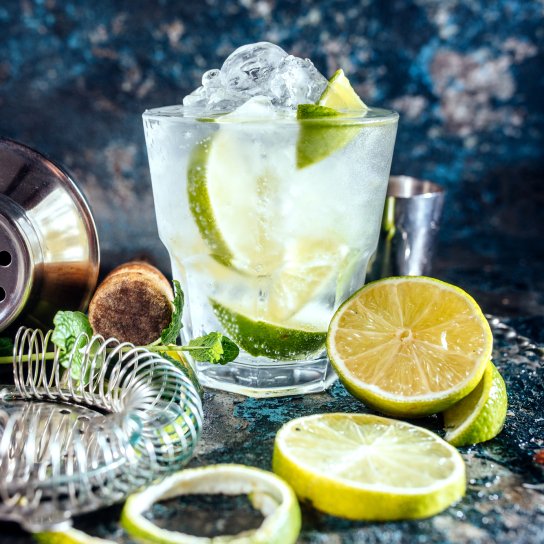 джин-тонік з лаймом