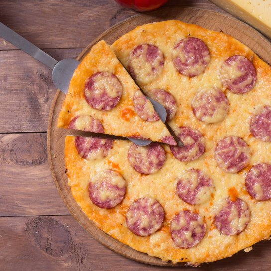 Піца пепероні