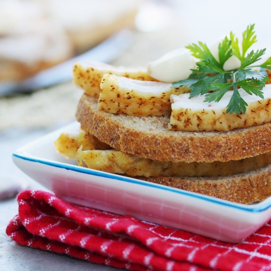 потапці канапки з салом