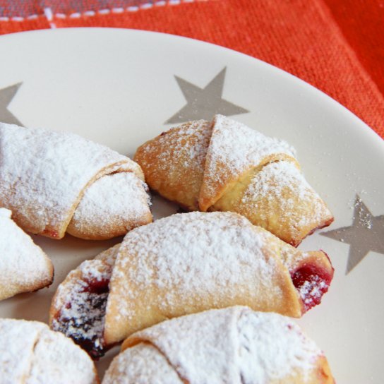 Рогалики з варенням