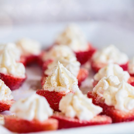 Фарширована полуниця