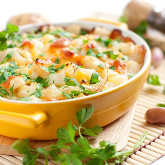 Картопля, запечена з овочами