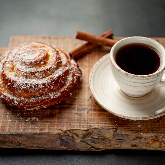 Кава із сіннабоном