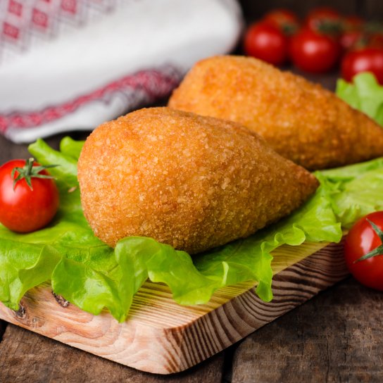 Котлета по-київськи в паніровці