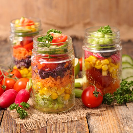 Овощной салат в банке