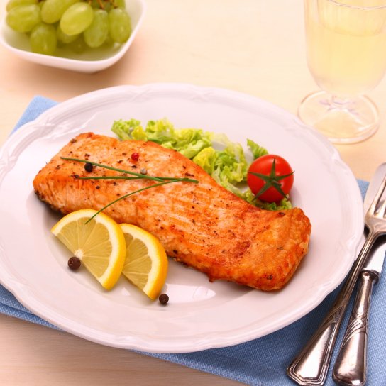 Запечений лосось з лимонами