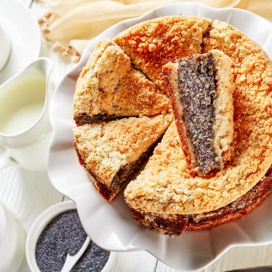 Пирог с творожно-маковой начинкой