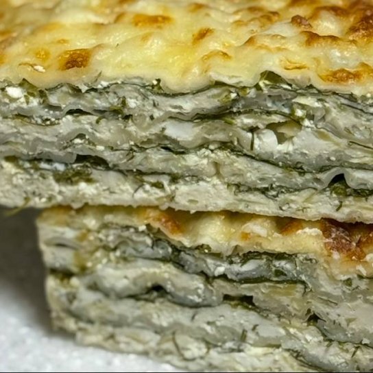 Шпинатно-сирний пиріг з лаваша