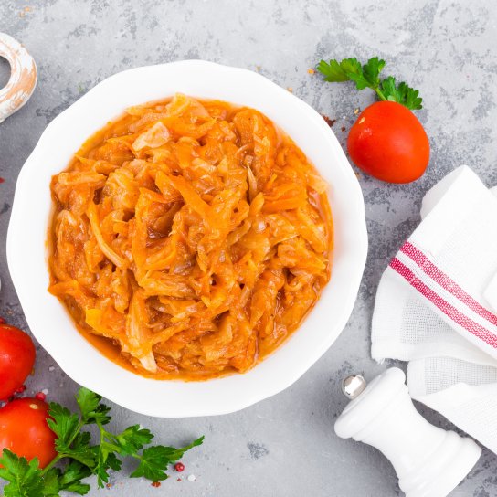 Тушкована капуста