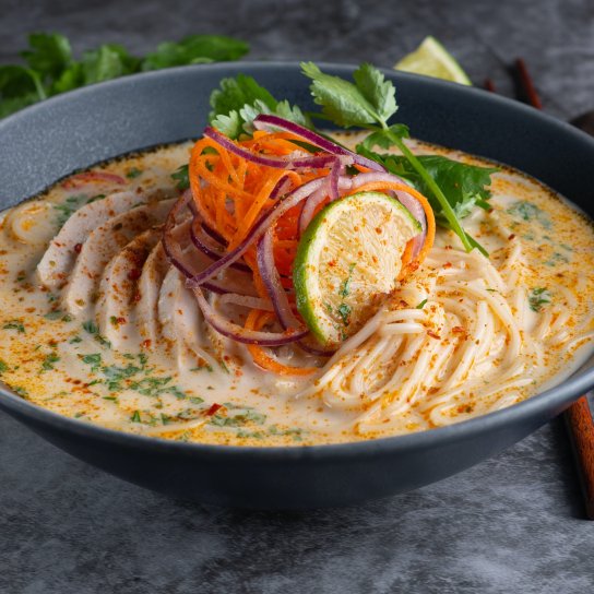 Курячий суп із плавленими сирками