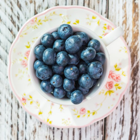 Як заморозити лохину на зиму