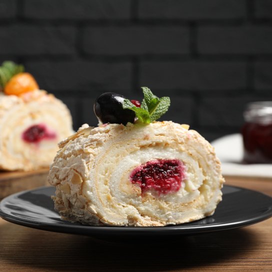 меренговий-рулет