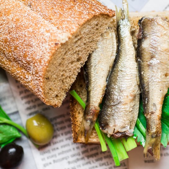 Домашні шпроти